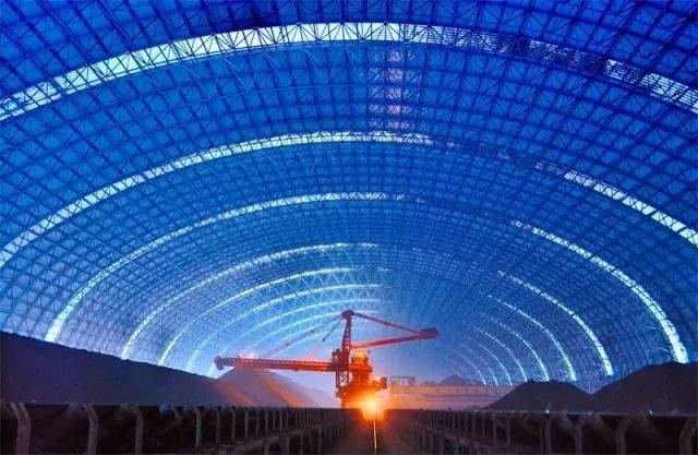 汕尾亿优钢构工程师为您解析原料场封闭技术的特点和类型
